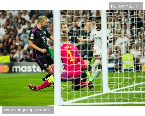 皇马与拜仁历史交锋记录分析及精彩瞬间回顾